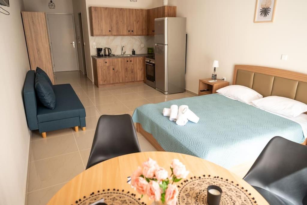 Anesis Airport Rooms 204 Koropion Ngoại thất bức ảnh